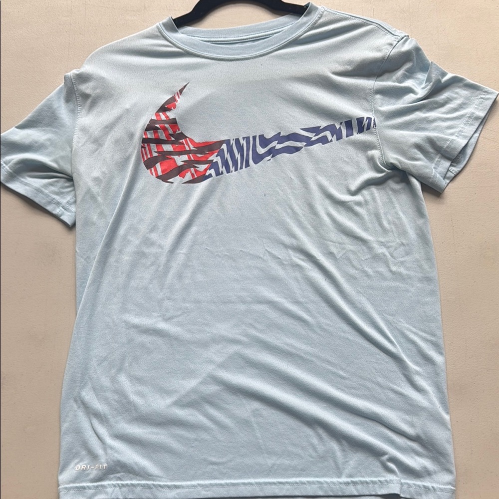 Nike Light Blue Graphic Men's Shirt